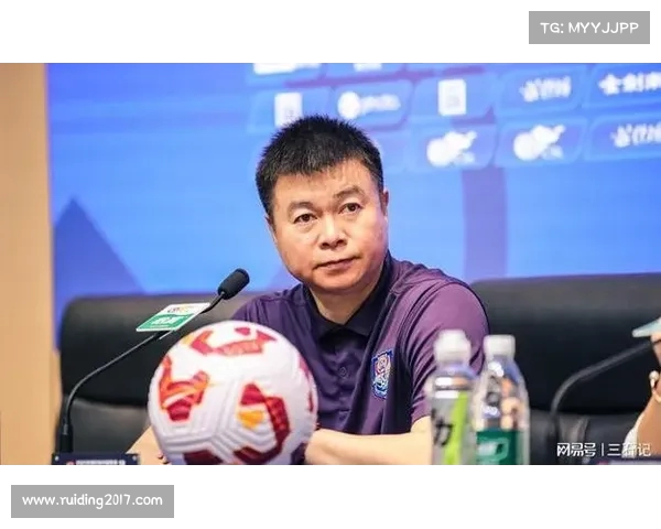于根伟:与李霄鹏关系深厚 海牛战术务实人员管理到位 于根伟:与李霄鹏关系深厚 海牛战术务实人员管理到位